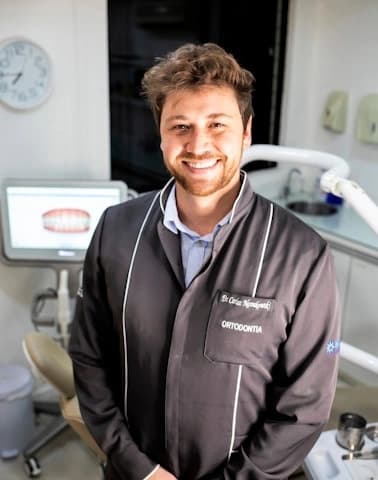 Digital Dentist: Diagnosing and Treating Smiles Anytime, Anywhere
